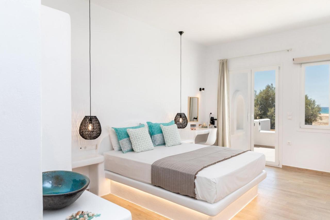 Kalais Sea Vibes, Beachfront Suites - A 10 Minute Drive Away From Naxos Town - Next To The Bus Stop Pláka Exteriör bild