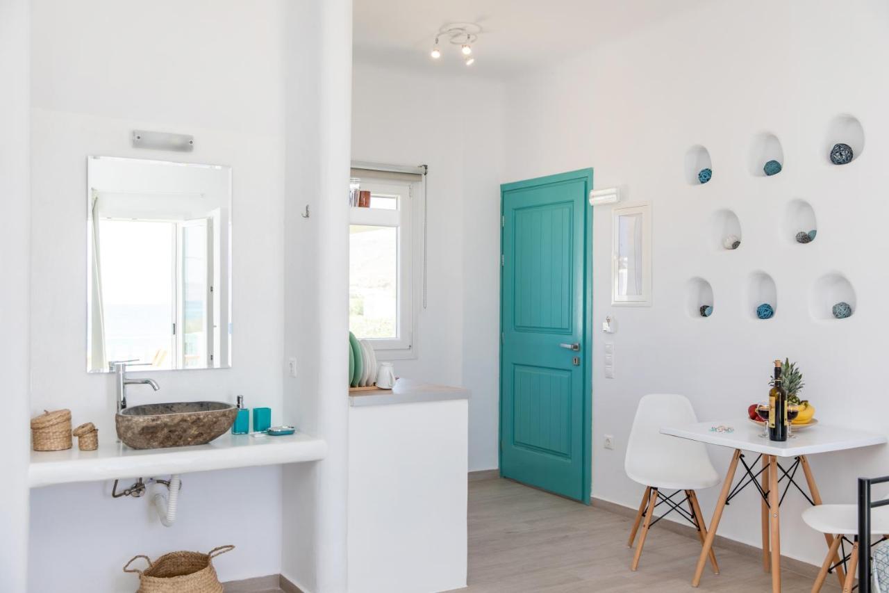 Kalais Sea Vibes, Beachfront Suites - A 10 Minute Drive Away From Naxos Town - Next To The Bus Stop Pláka Exteriör bild