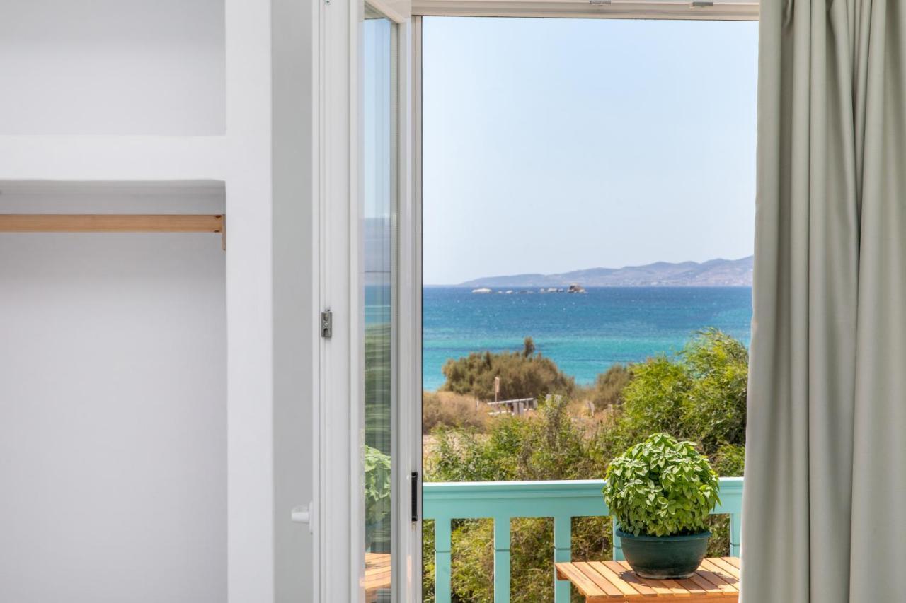 Kalais Sea Vibes, Beachfront Suites - A 10 Minute Drive Away From Naxos Town - Next To The Bus Stop Pláka Exteriör bild