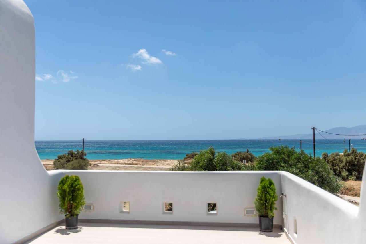 Kalais Sea Vibes, Beachfront Suites - A 10 Minute Drive Away From Naxos Town - Next To The Bus Stop Pláka Exteriör bild